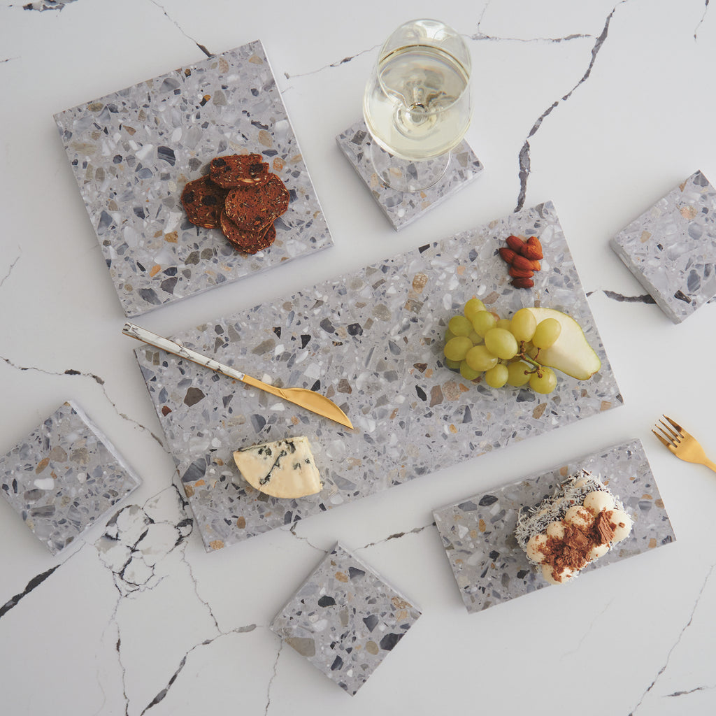 Entertaining Set in Primavera –  featuring a large platter, medium platter, small platter, and coasters, designed for minimal styling and refined serving.